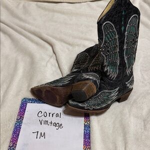 Corral Black and Teal Winged Boots